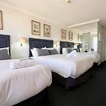 Top Level Ocean View Oasis With 3 Beds