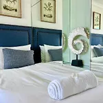 Top Level Ocean View Oasis With 3 Beds